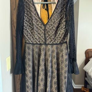 NWOT Flying Tomato Black and Gold Lace Long Sleeve Dress
